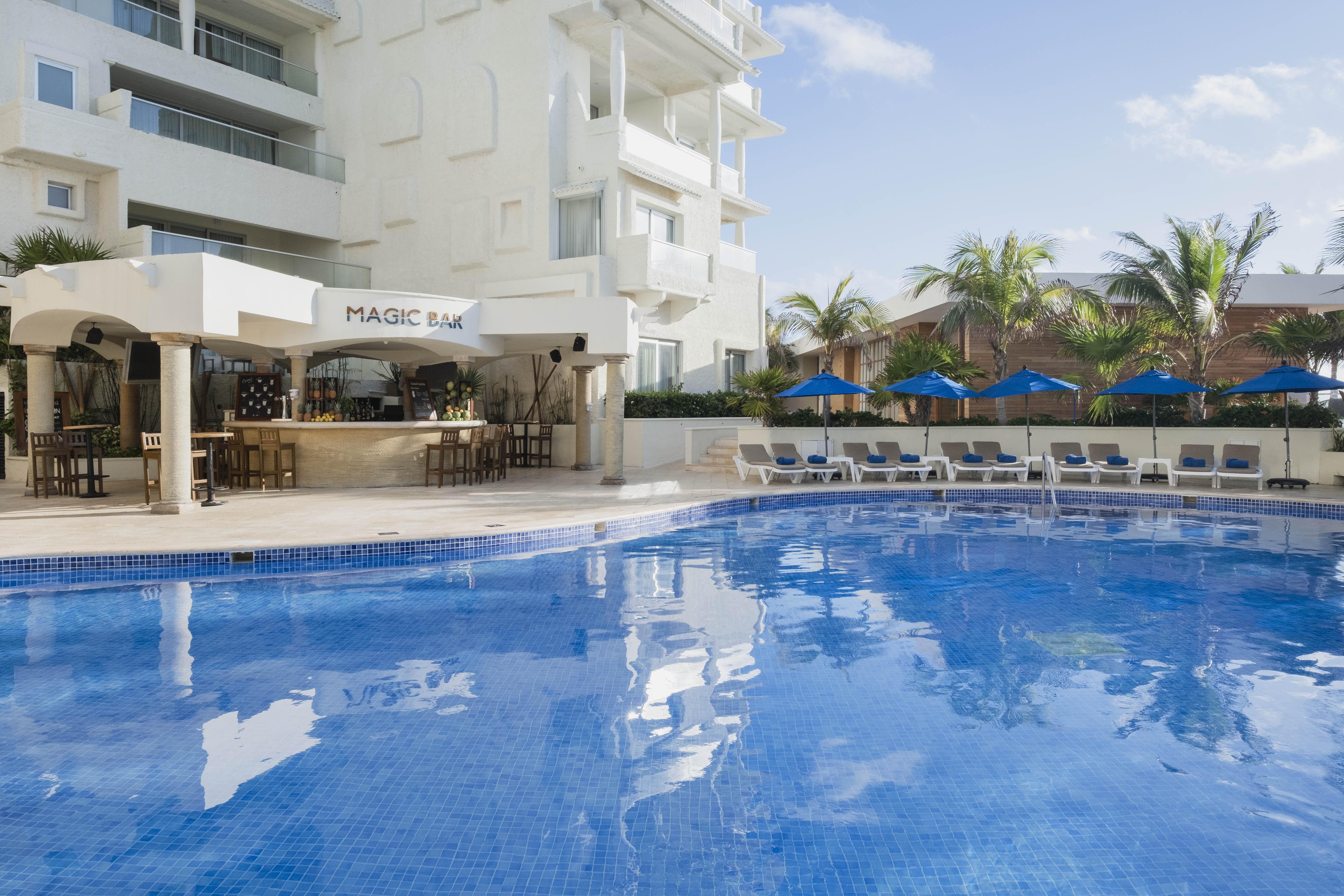 Hotel NYX Cancún Extérieur photo